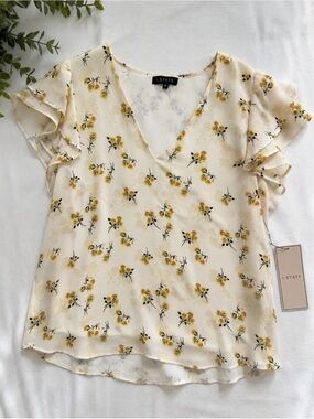 1STATE Cream Yellow Floral V-Neck Ruffle Sleeve Top